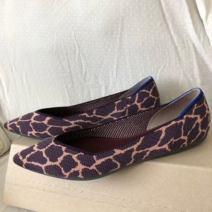 NIB Rothys violet giraffe print points sz 10
